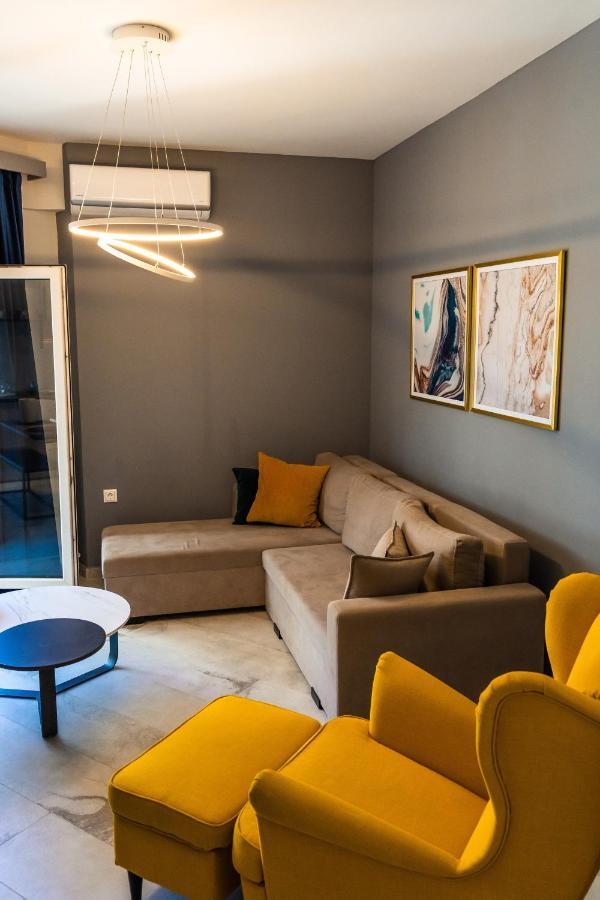 Cozy Modern Apartment Inside The City Center Thessaloniki Buitenkant foto