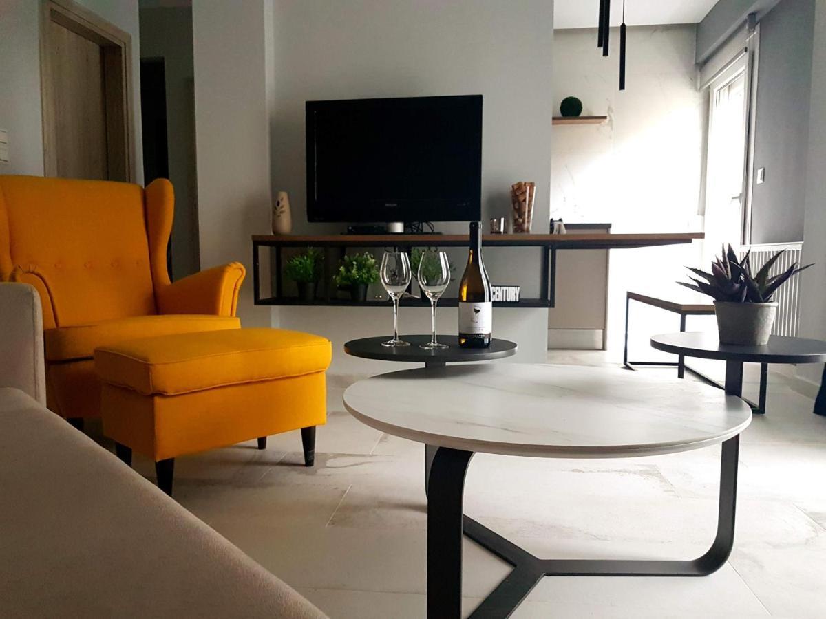 Cozy Modern Apartment Inside The City Center Thessaloniki Buitenkant foto